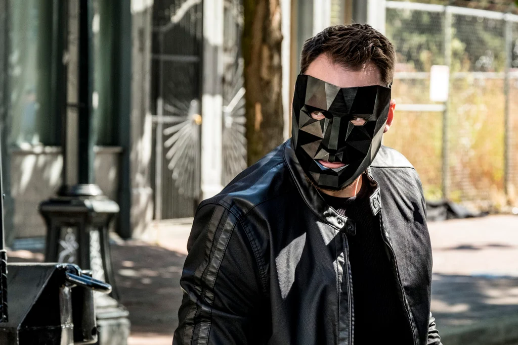 Low Polygon 3D Printed Face Mask